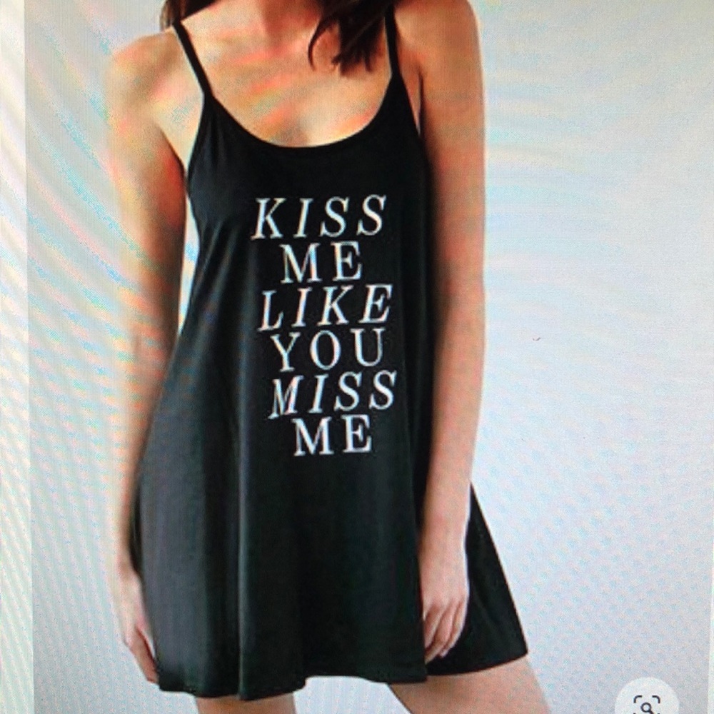 Forever 21 adjustable strap flared spaghetti strap “Kiss me like you miss me”